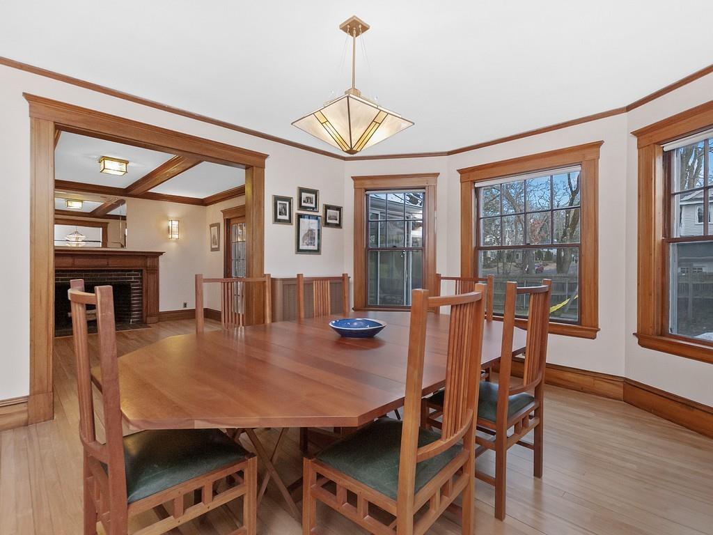 11 Berwick Road Lexington, MA 02420 - Photo 8 of 32 Gallery Image 8