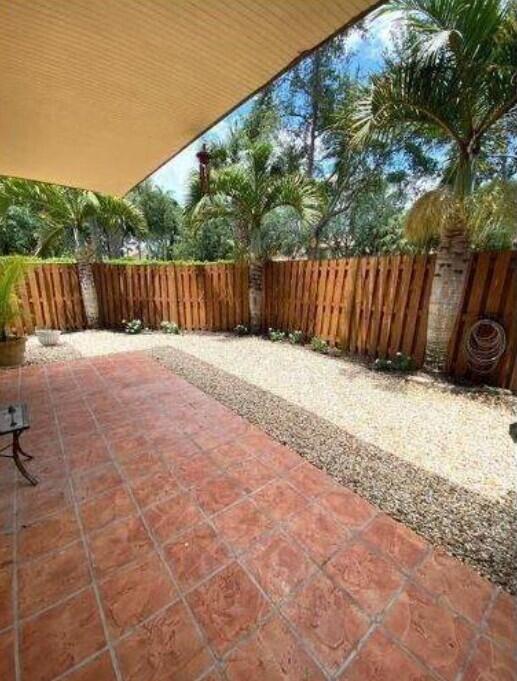 5705 Fox Hollow Drive, Unit B Boca Raton, FL 33486 - Photo 26 of 30 26