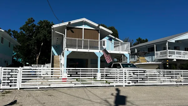 $3,900 | 423 Mahogany Avenue, Key Largo, FL 33037