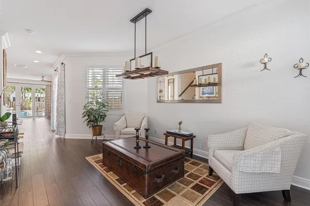 $825,000 | 518 Southwest 9th Street, Unit 518, Fort Lauderdale, FL 33315