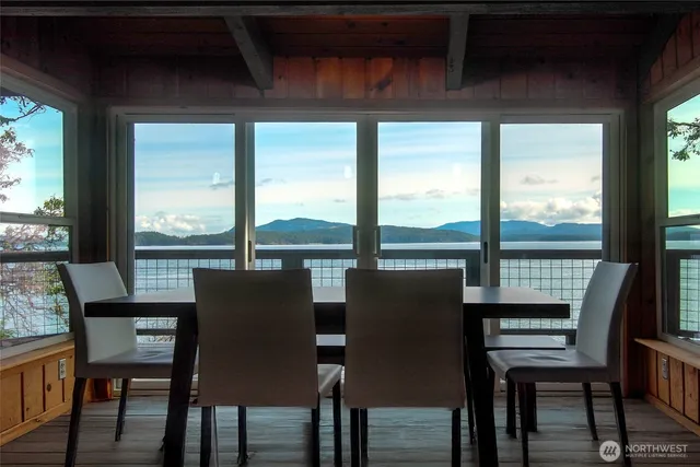 $1,550,000 | 455 Mineral Point Road, Friday Harbor, WA 98250