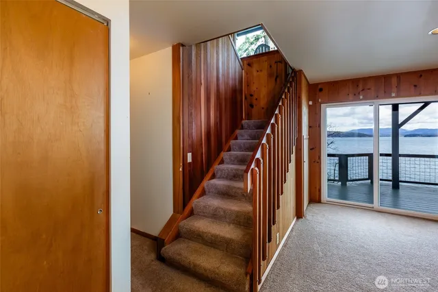 $1,550,000 | 455 Mineral Point Road, Friday Harbor, WA 98250