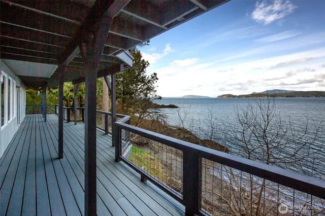 $1,550,000 | 455 Mineral Point Road, Friday Harbor, WA 98250