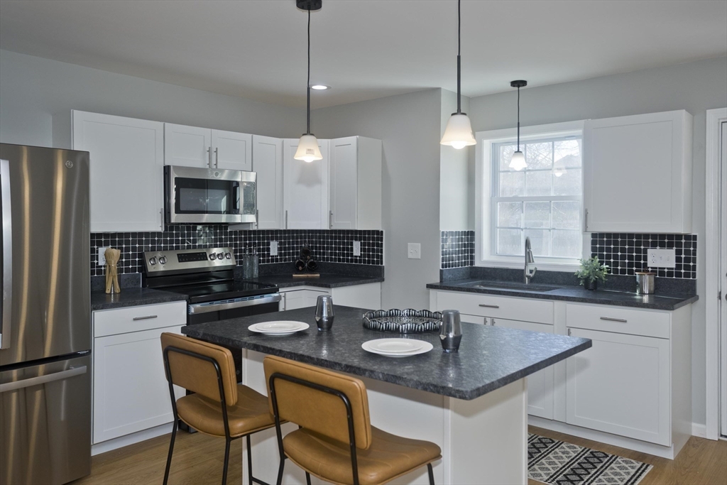 16-20 Cambridge Street Springfield, MA 01109 - Photo 21 of 29