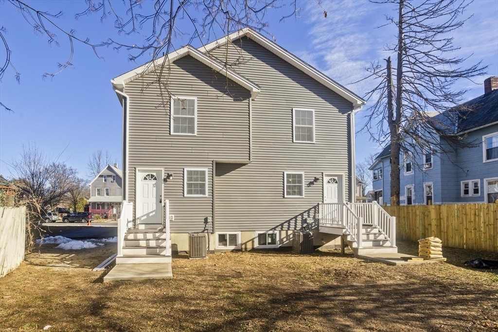 16-20 Cambridge Street Springfield, MA 01109 - Photo 3 of 29
