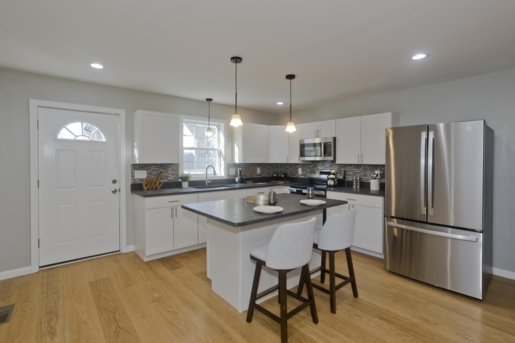 16-20 Cambridge Street Springfield, MA 01109 - Photo 6 of 29