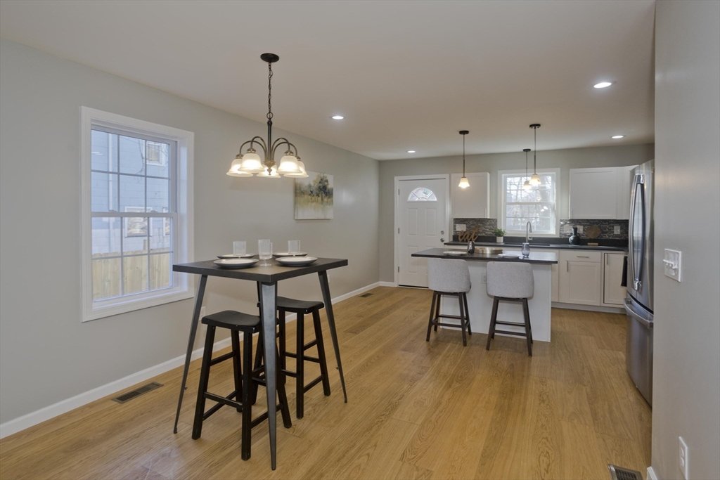 16-20 Cambridge Street Springfield, MA 01109 - Photo 8 of 29