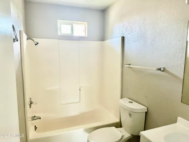 $995 | 16821 North 26th Street, Unit 21, Phoenix, AZ 85032