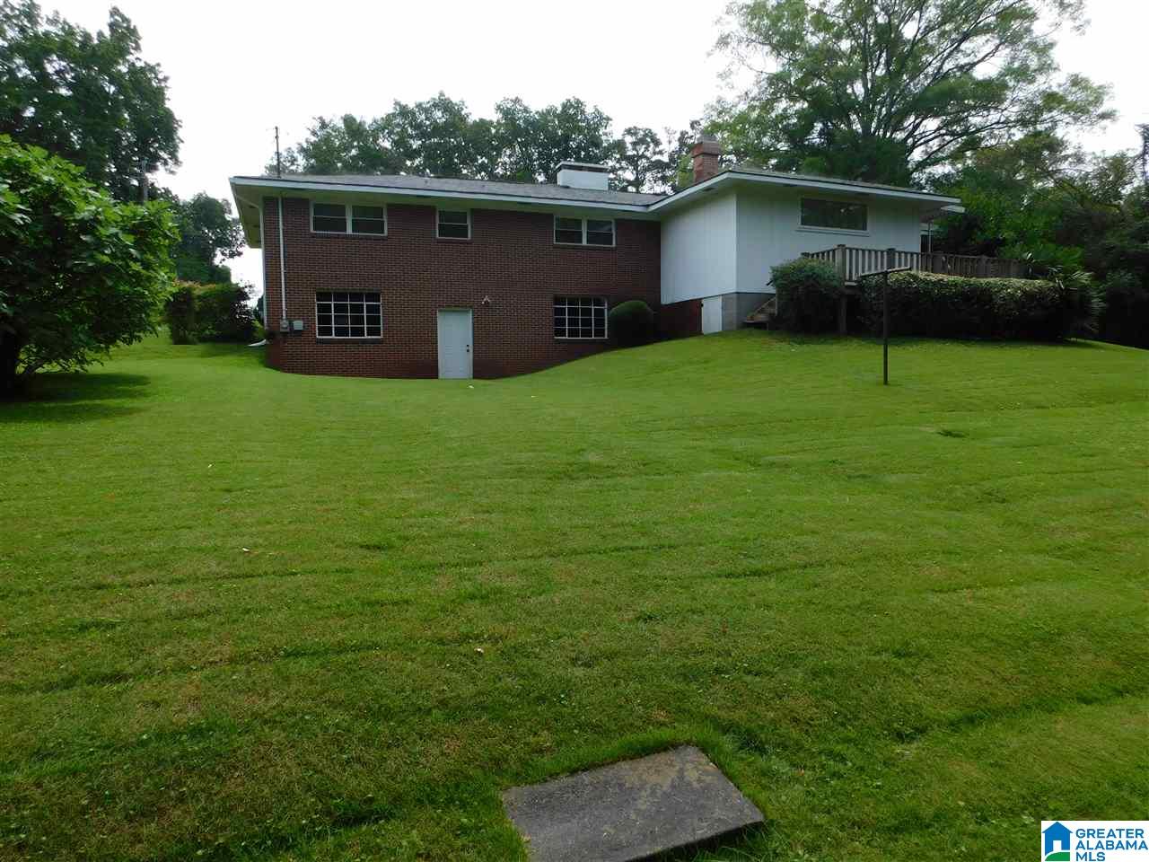 332 Wildwood Road Anniston, AL 36207 - Photo 7 of 36