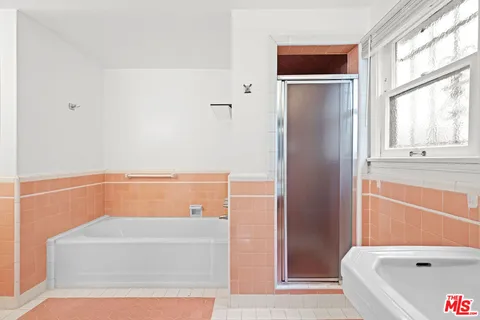 $2,495,000 | 361 North Mansfield Avenue, Los Angeles, CA 90036