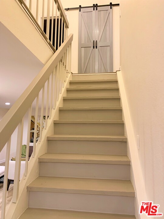 25661 Yucca Valley Road Valencia, CA 91355 - Photo 31 of 33 Gallery Image 31
