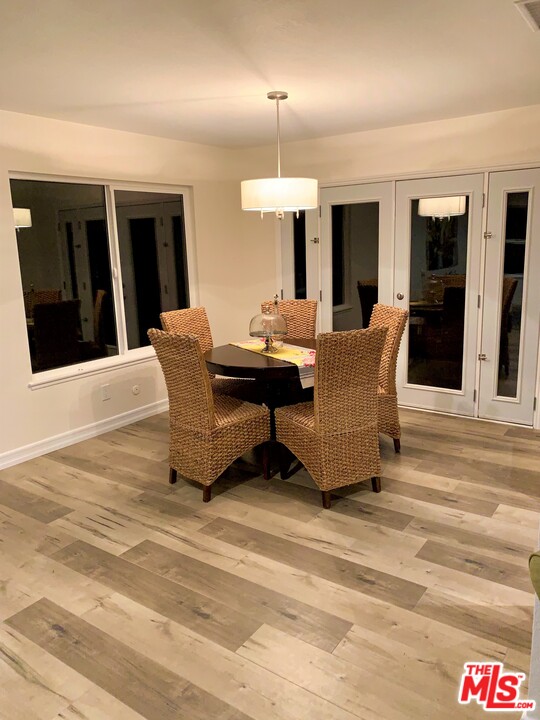 25661 Yucca Valley Road Valencia, CA 91355 - Photo 5 of 33 Gallery Image 5