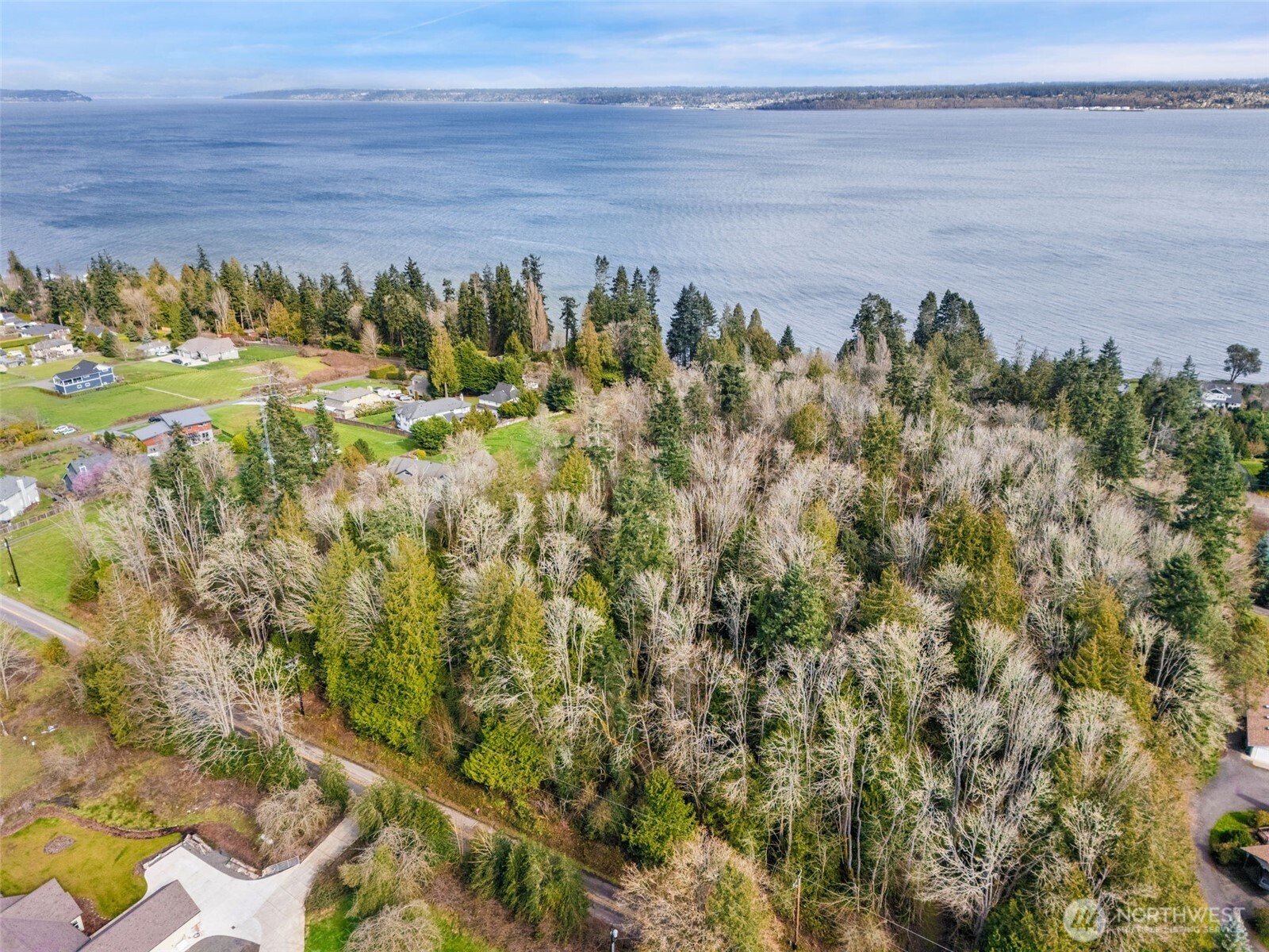 23300 Northeast Jefferson Point Road Kingston, WA 98346 - Photo 10 of 40