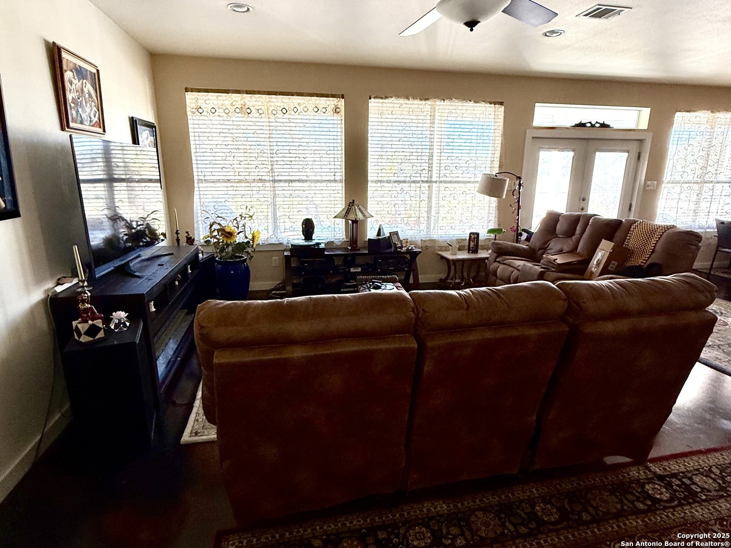972 Pebble Beach Road Lakehills, TX 78063 - Photo 16 of 30 Gallery Image 16