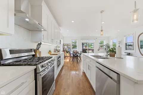 $1,200,000 | 4332 North Monticello Avenue, Chicago, IL 60618