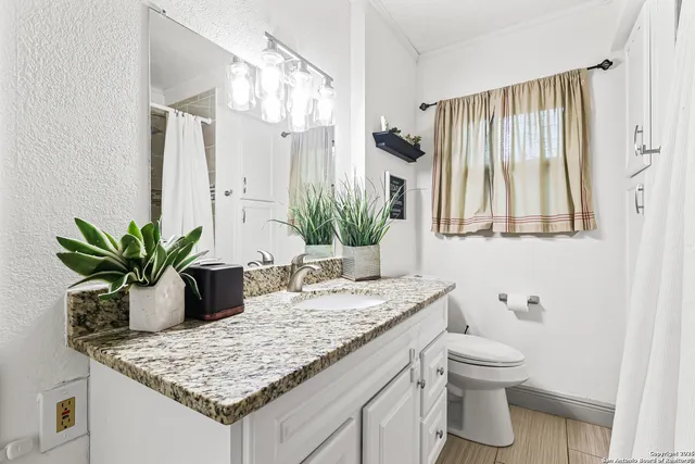 $1,800 | 311 Hope Drive, San Antonio, TX 78228