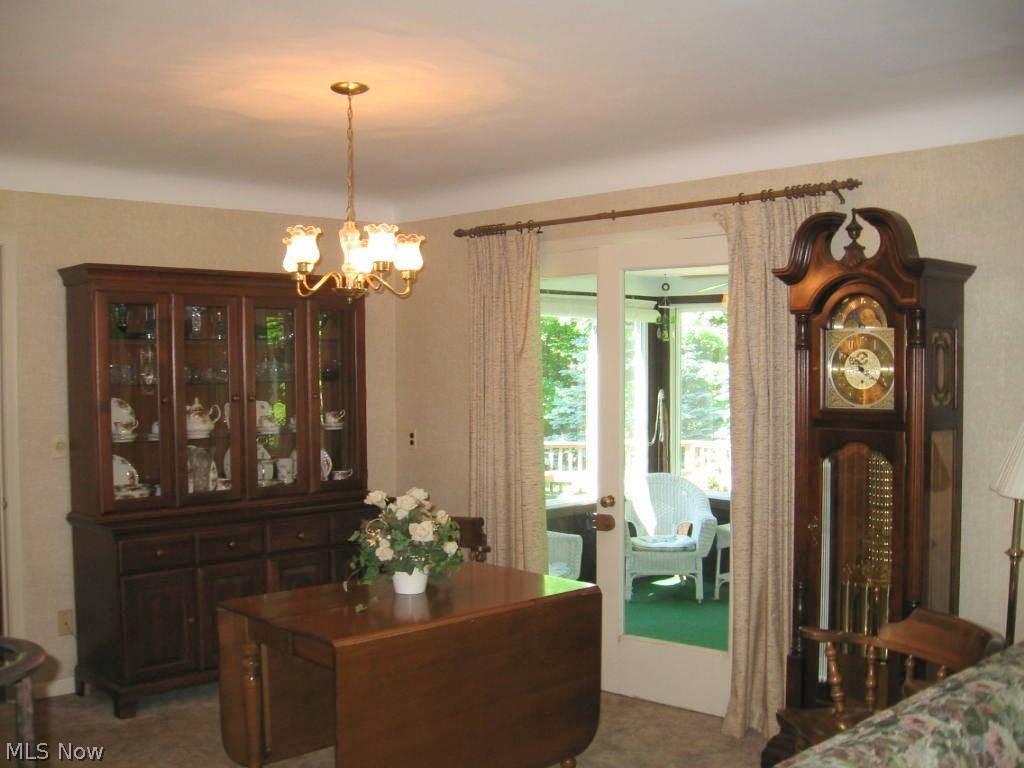 1588 Clubside Road Lyndhurst, OH 44124 - Photo 7 of 22