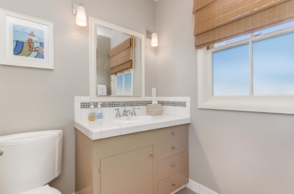 5935 Beaumont Avenue La Jolla, CA 92037 - Photo 21 of 27