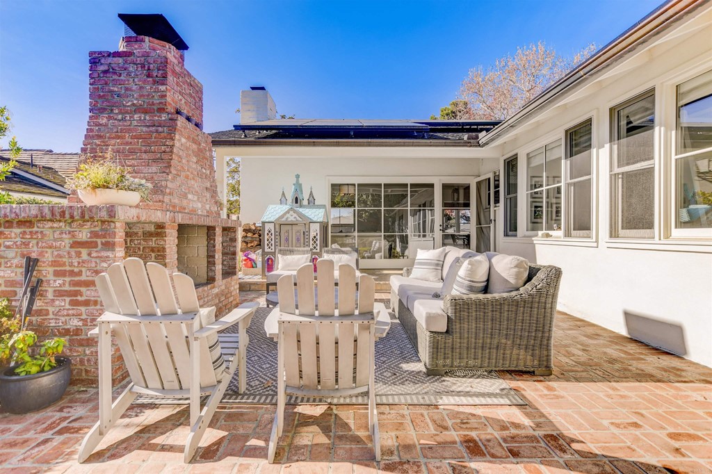 5935 Beaumont Avenue La Jolla, CA 92037 - Photo 23 of 27