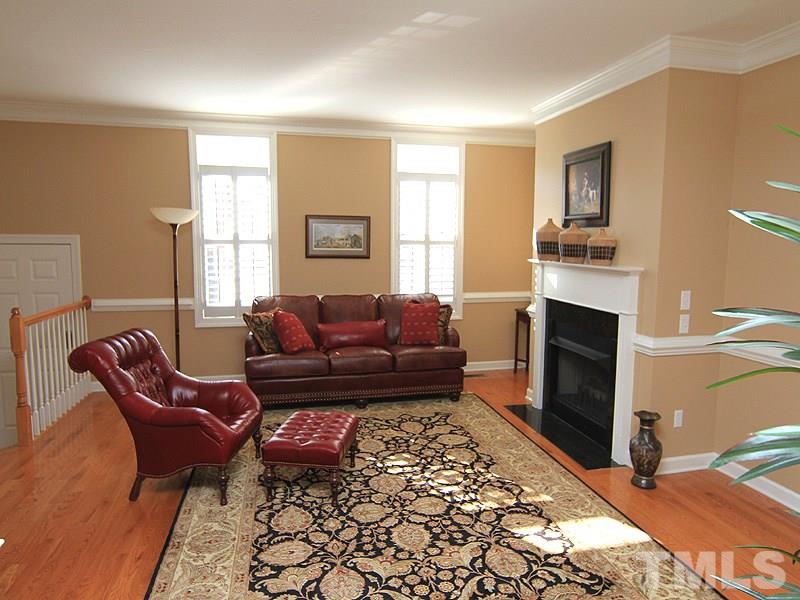 3524 Edgemont Drive Raleigh, NC 27612 - Photo 2 of 17 Gallery Image 2