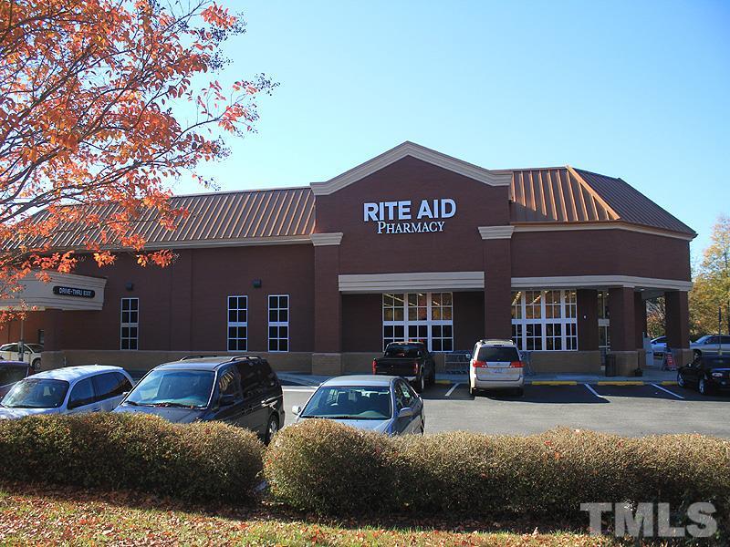3524 Edgemont Drive Raleigh, NC 27612 - Photo 15 of 17 You can get last minute items from the shopping list!