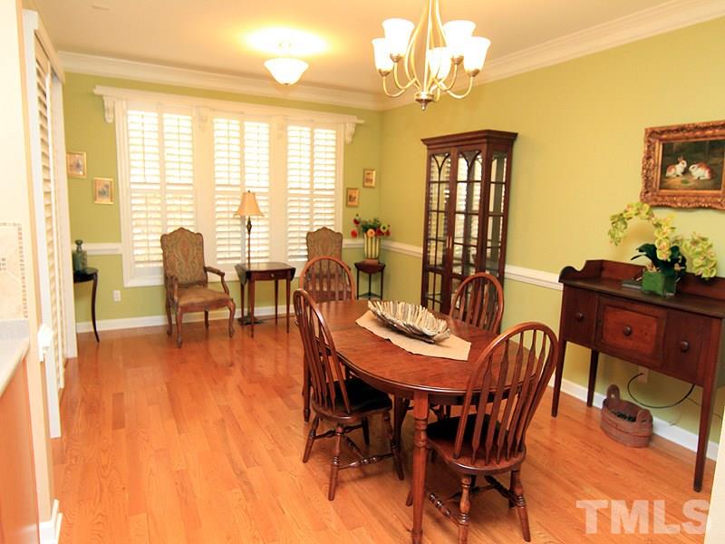 3524 Edgemont Drive Raleigh, NC 27612 - Photo 5 of 17 Gallery Image 5