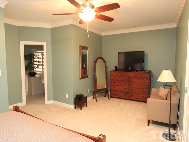 3524 Edgemont Drive Raleigh, NC 27612 - Photo 6 of 17 Sitting area...room for a desk..chaise..,personal space for reading a good book.