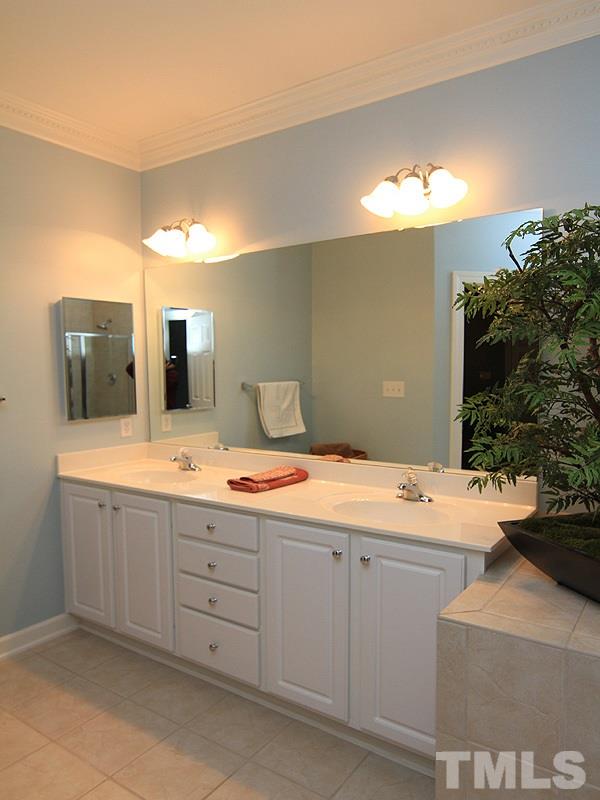 3524 Edgemont Drive Raleigh, NC 27612 - Photo 9 of 17 Double vanity....separate shower..garden tub.