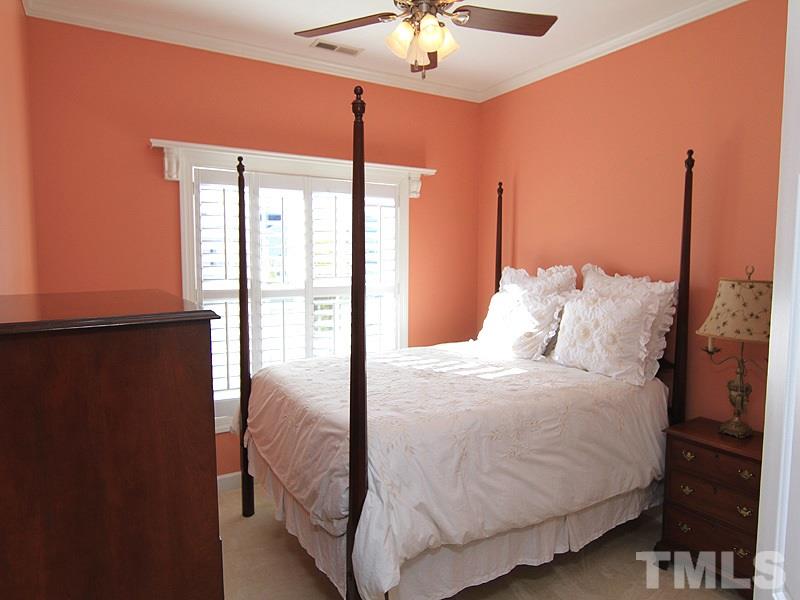 3524 Edgemont Drive Raleigh, NC 27612 - Photo 10 of 17 Nice size secondary bedroom...