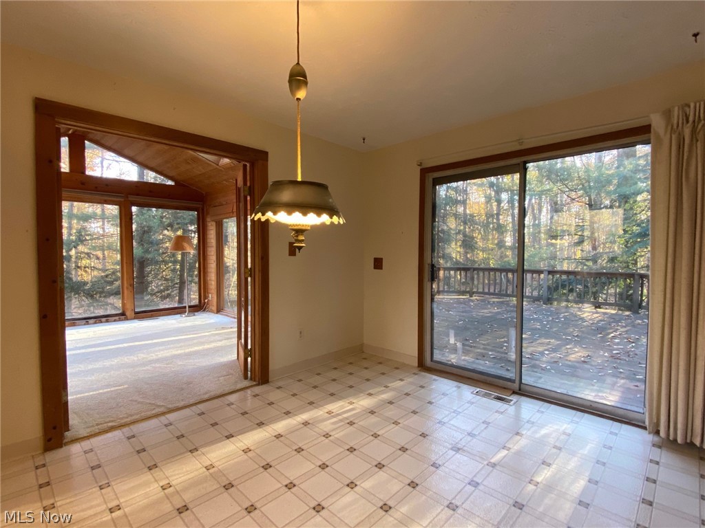 10431 Mulberry Road Chardon, OH 44024 - Photo 13 of 34 Gallery Image 13