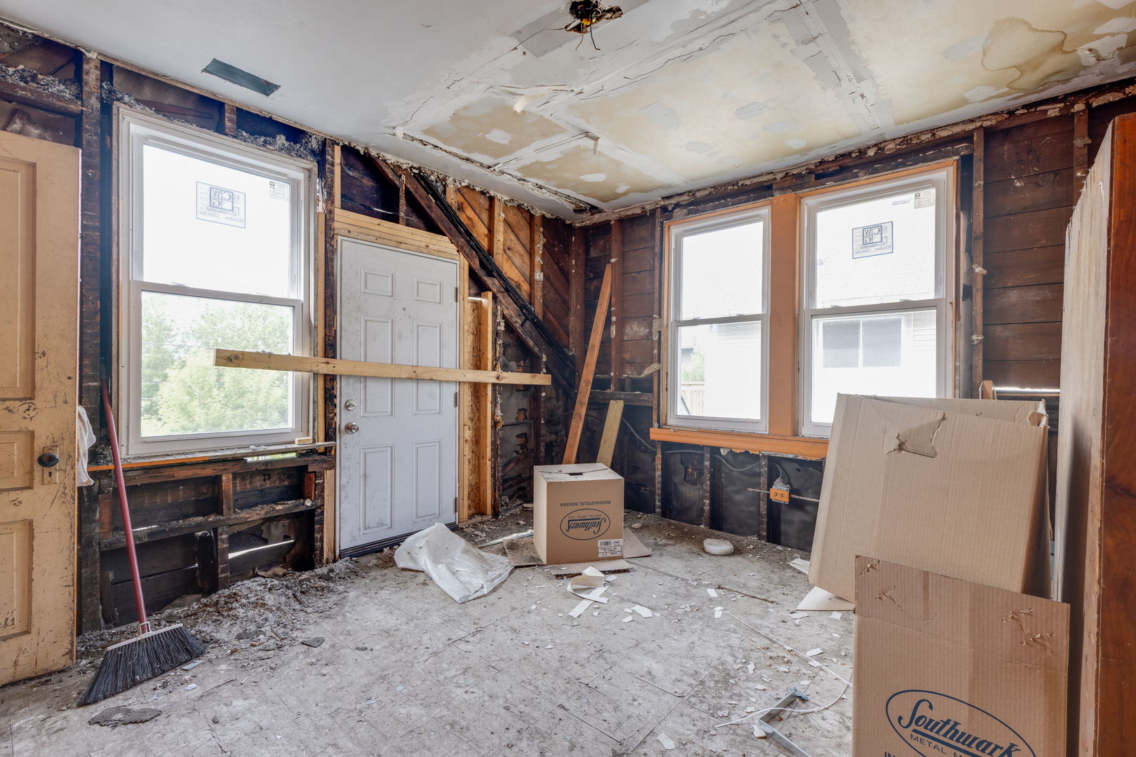 435 West 62nd Street Chicago, IL 60621 - Photo 13 of 16