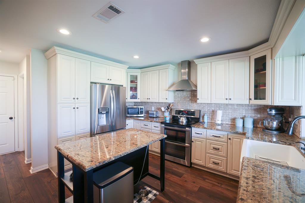 13408 Ponderosa Ranch Road Fort Worth, TX 76262 - Photo 10 of 27