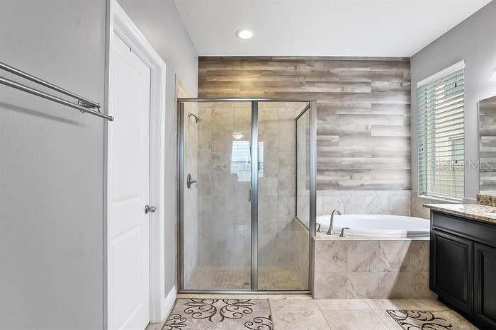 19421 Long Lake Ranch Boulevard Lutz, FL 33558 - Photo 14 of 41