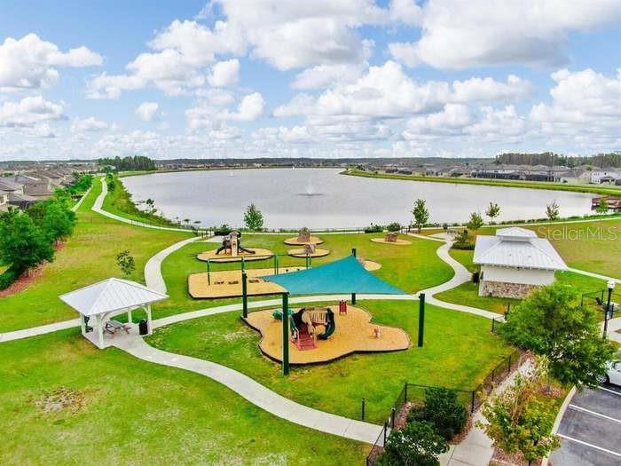 19421 Long Lake Ranch Boulevard Lutz, FL 33558 - Photo 32 of 41