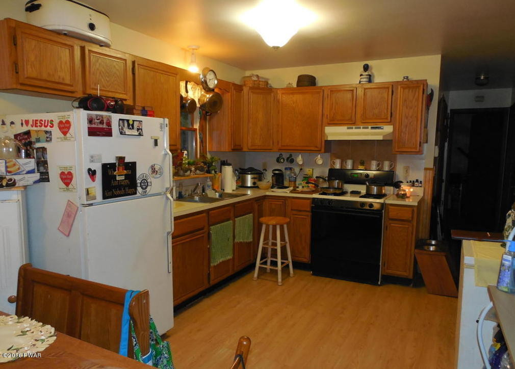 416 Griffith Road Tyler Hill, PA 18469 - Photo 4 of 15