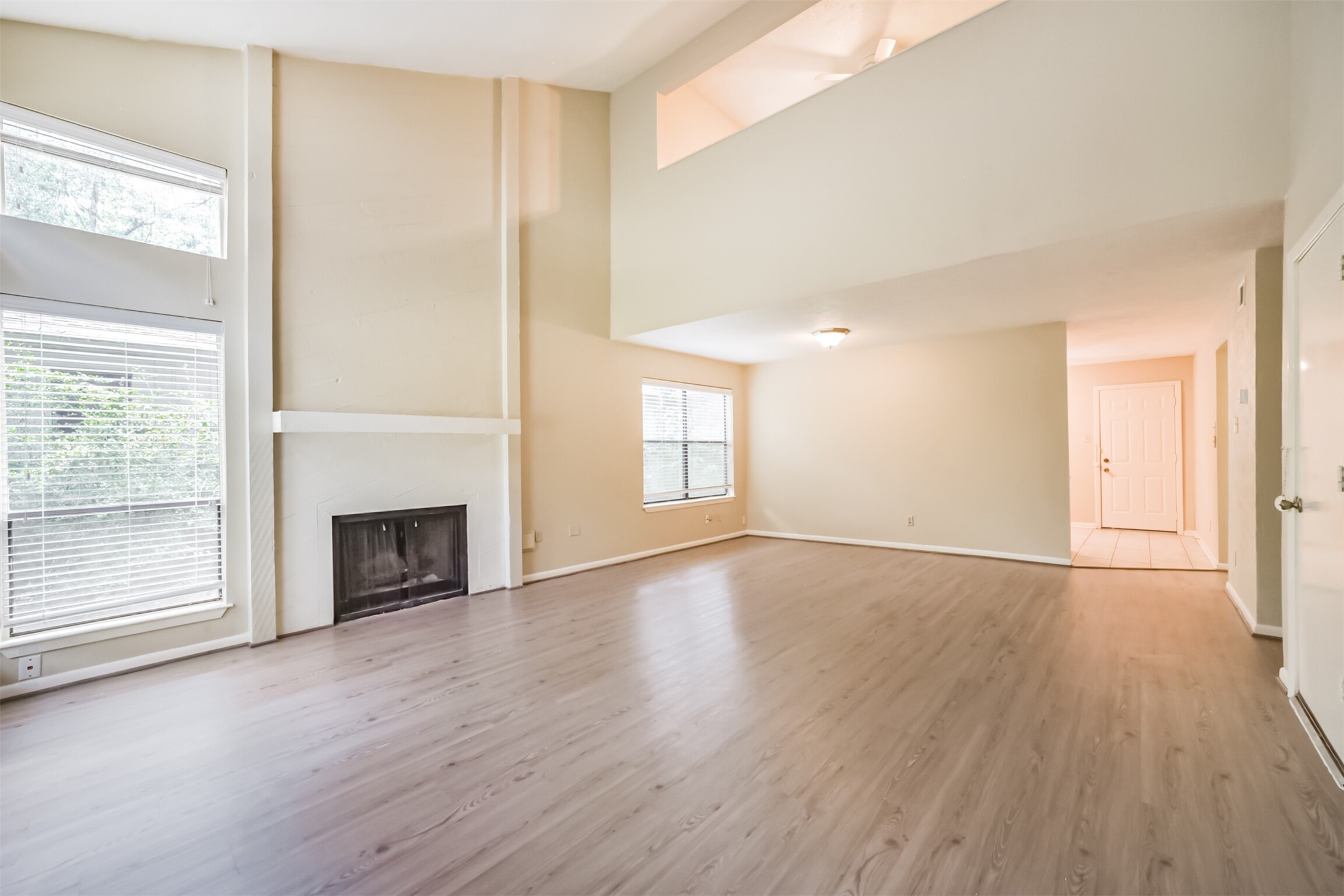 3 Hedgebell Court Spring, TX 77380 - Photo 7 of 39 Gallery Image 7