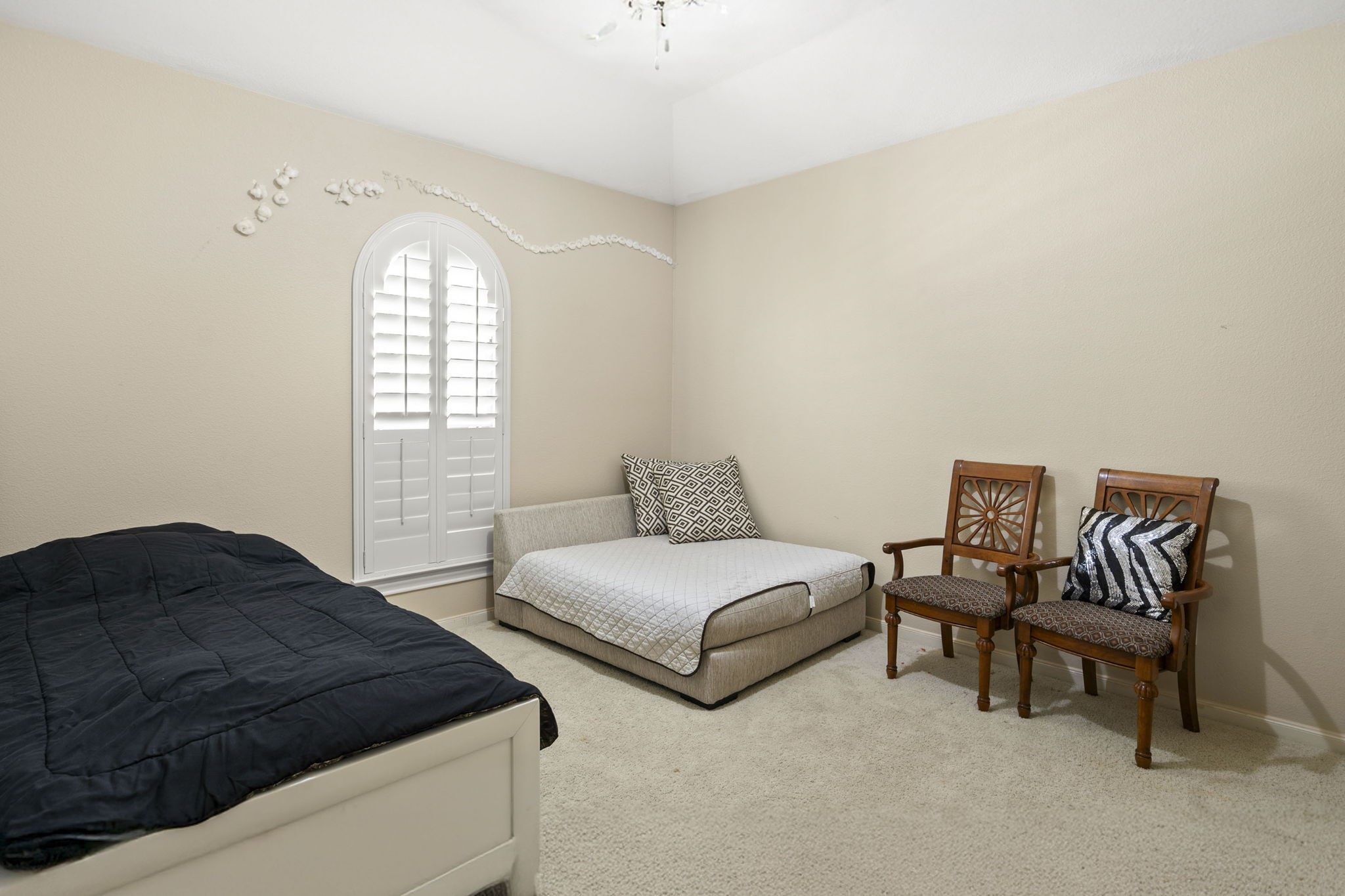 2415 Hendricks Lakes Drive Spring, TX 77388 - Photo 13 of 43
