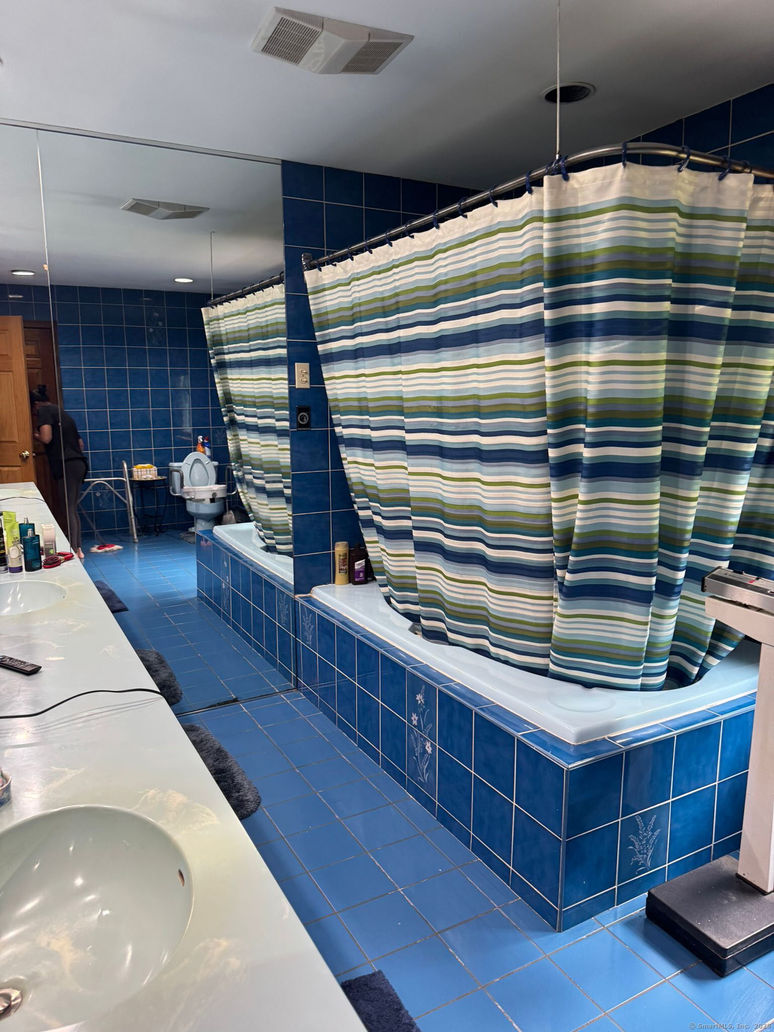 1731 Marion Road Cheshire, CT 06410 - Photo 15 of 26