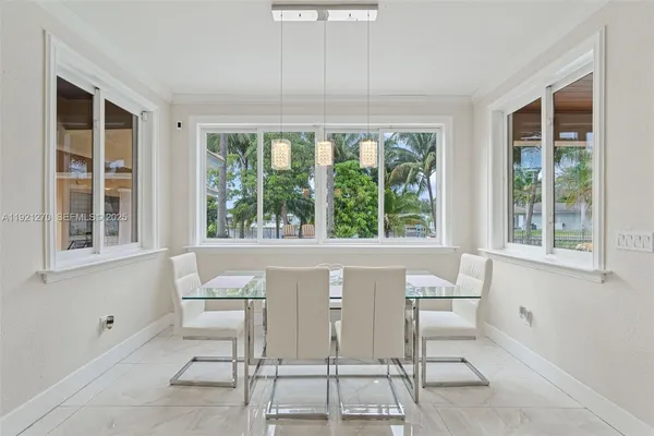 $3,399,900 | 7225 Gleneagle Drive, Miami Lakes, FL 33014