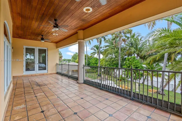 $3,749,900 | 7225 Gleneagle Drive, Miami Lakes, FL 33014