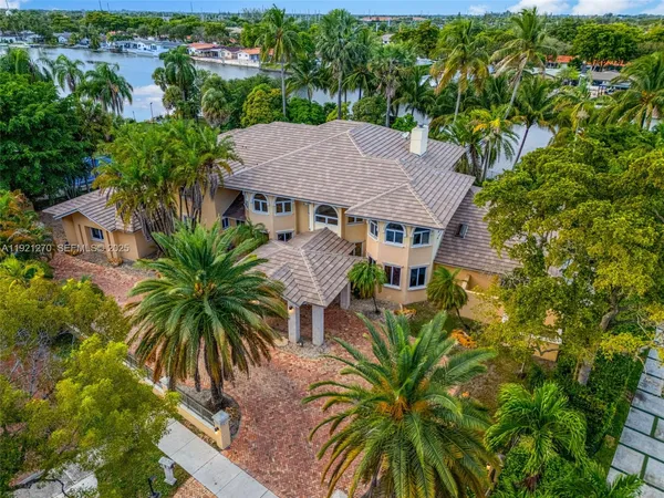 $3,399,900 | 7225 Gleneagle Drive, Miami Lakes, FL 33014