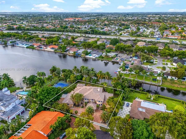 $3,399,900 | 7225 Gleneagle Drive, Miami Lakes, FL 33014