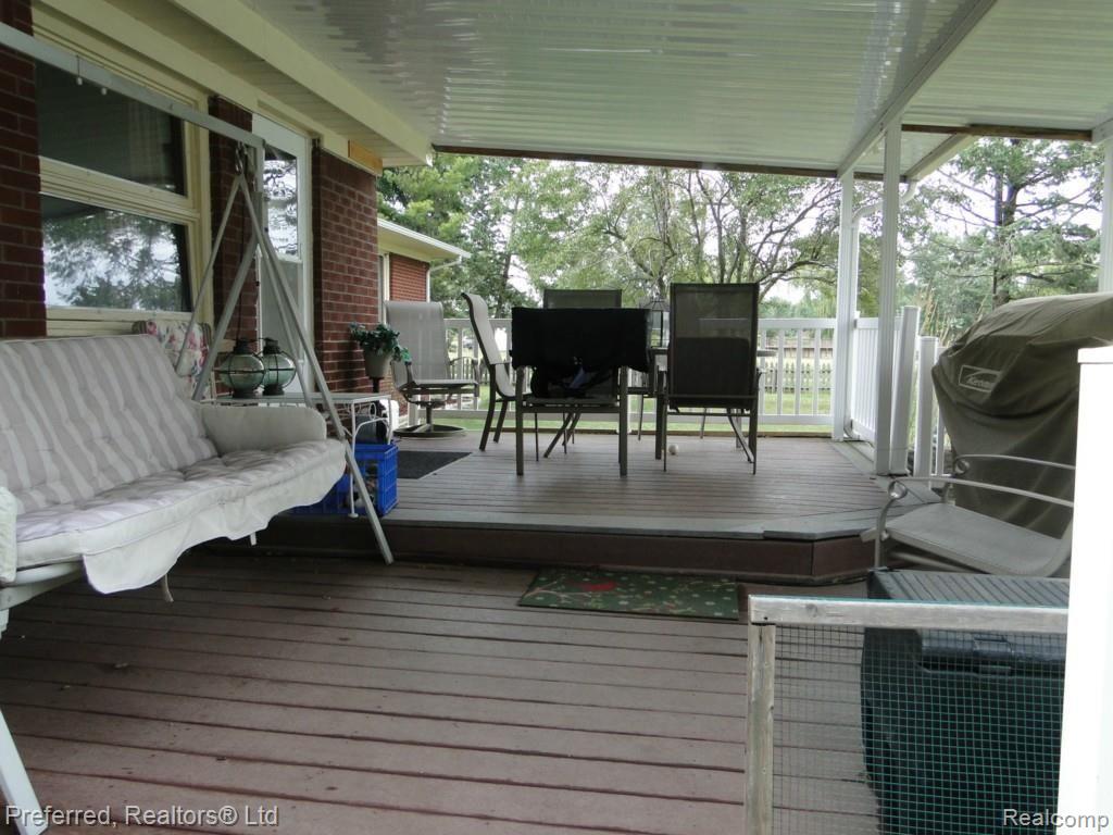 12280 Sweitzer Road Carleton, MI 48117 - Photo 65 of 84 DSC06137.jpg