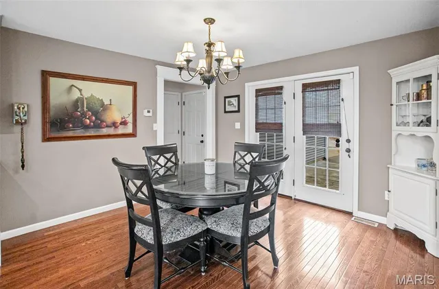 $350,000 | 208 Crawford Creek Road, Kampsville, IL 62053