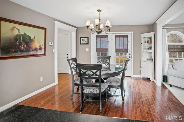 $350,000 | 208 Crawford Creek Road, Kampsville, IL 62053