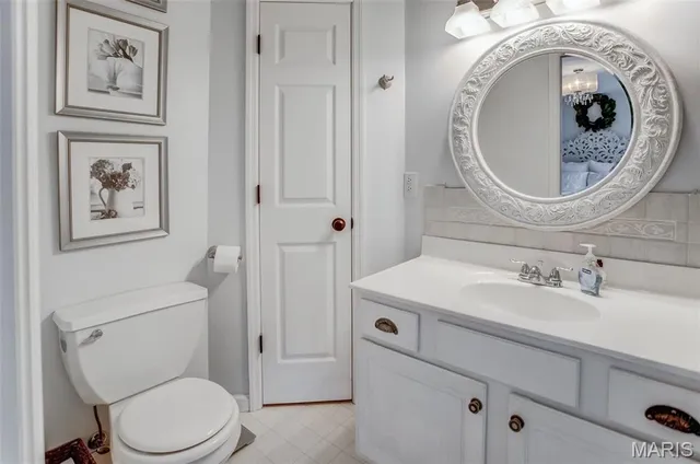 $350,000 | 208 Crawford Creek Road, Kampsville, IL 62053