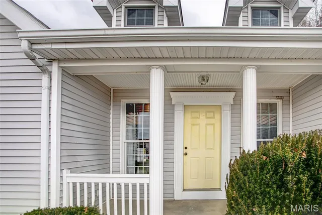 $350,000 | 208 Crawford Creek Road, Kampsville, IL 62053