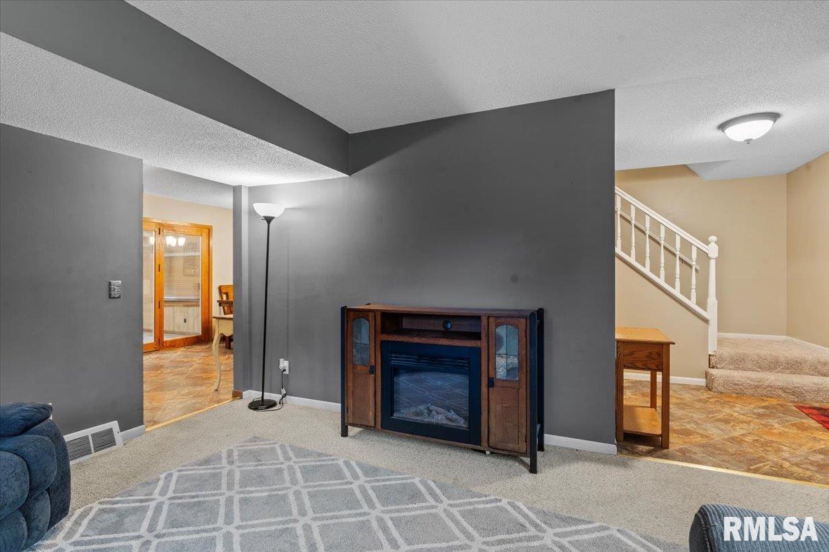 2508 West Harbauer Lane Springfield, IL 62702 - Photo 6 of 39