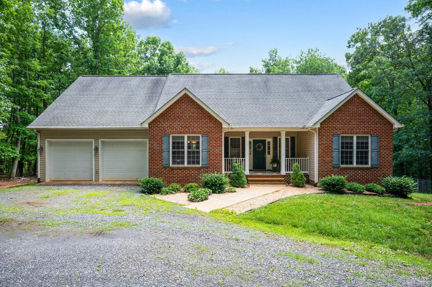 429 Matohe Road Monroe, VA 24574 - Photo 5 of 73