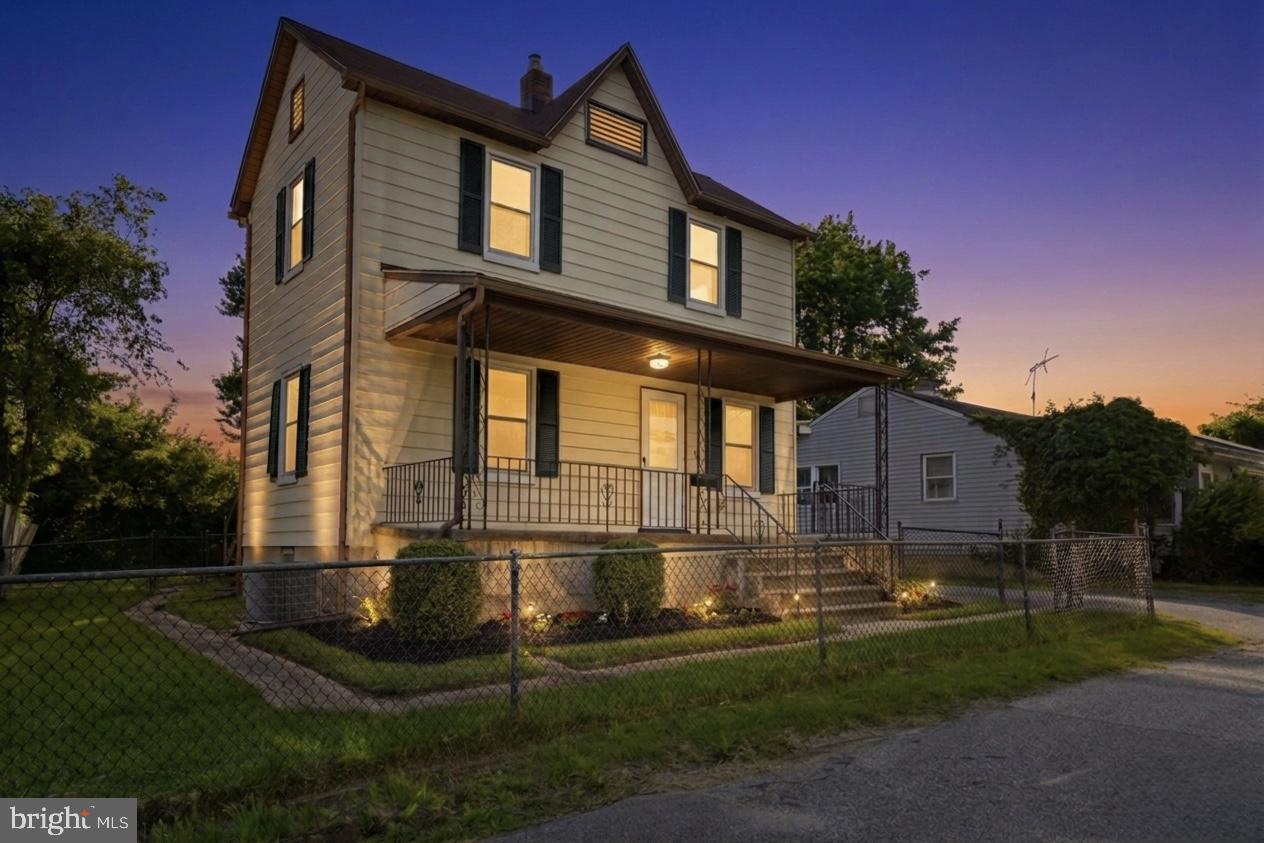 9 Rognel Avenue Baltimore, MD 21228 - Photo 1 of 47
